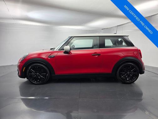 Chili Pepper Red 2024 MINI Hardtop Cooper S