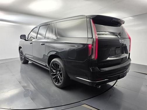2023 Cadillac Escalade ESV Sport
