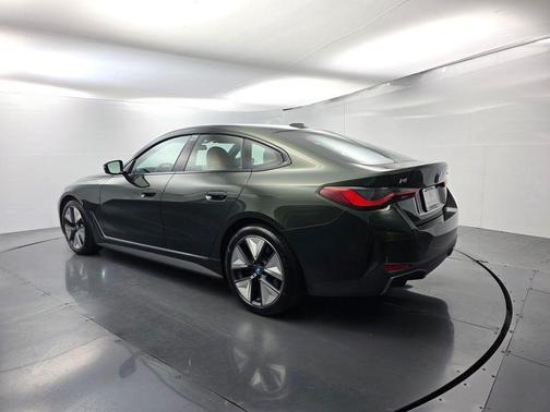 San Remo Green Metallic 2023 BMW i4 Gran Coupe eDrive35