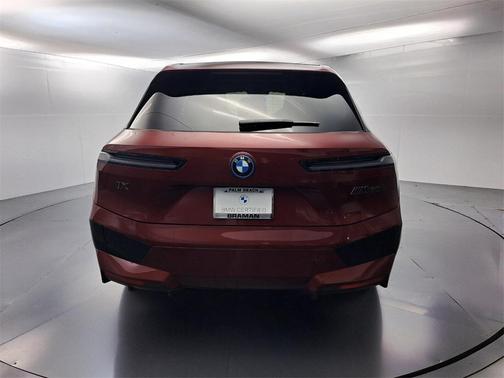 2023 BMW iX M60