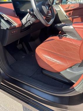 2023 BMW iX M60