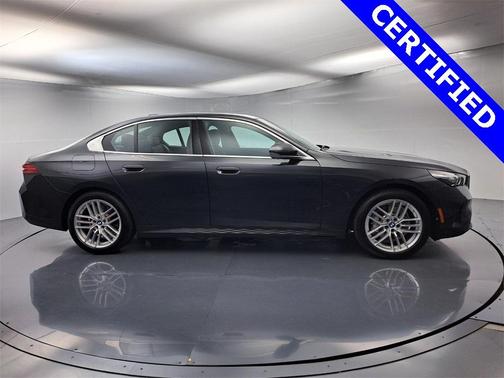 2024 BMW 530 i