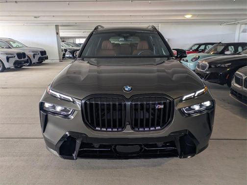 2026 BMW X7 M60i