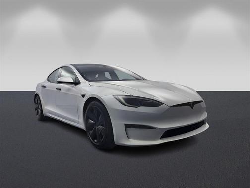 2022 Tesla Model S Base