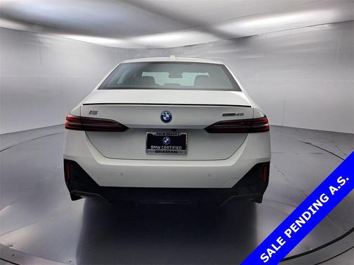 2024 BMW i5 eDrive40