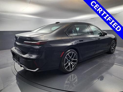 2024 BMW 740 i xDrive