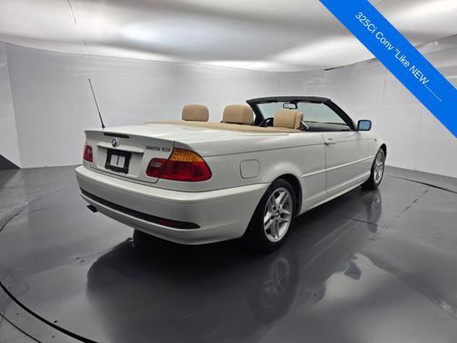 Alpine White 2004 BMW 325 Ci