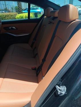 2022 BMW 330 i