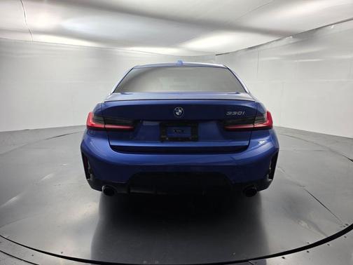 Portimao Blue Metallic 2024 BMW 330 i