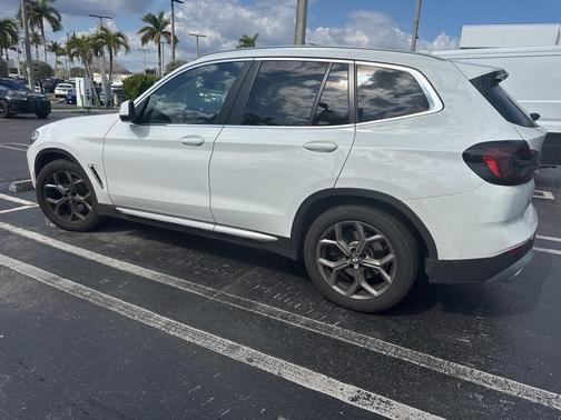 2022 BMW X3 sDrive30i