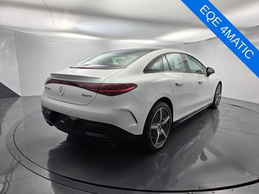 MANUFAKTUR Moonlight White Metallic 2025 Mercedes-Benz EQE 350 Base 4MATIC