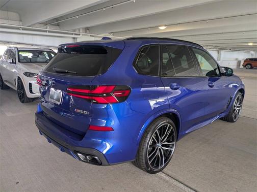2026 BMW X5 M60i