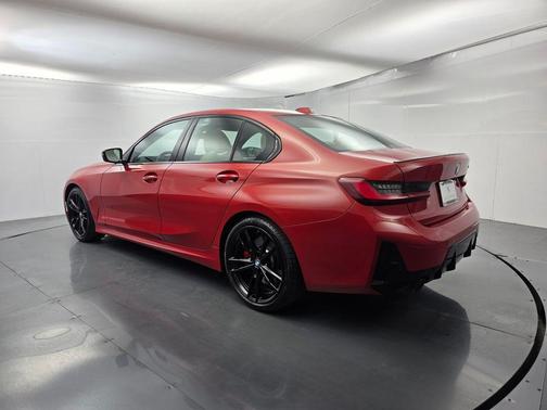 Melbourne Red Metallic 2023 BMW 330 i