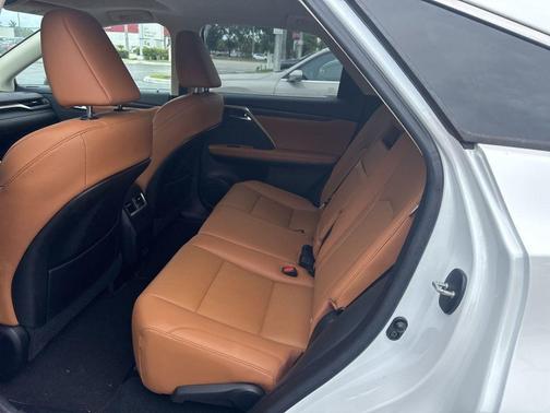 Eminent White Pearl 2022 Lexus RX 350 Base