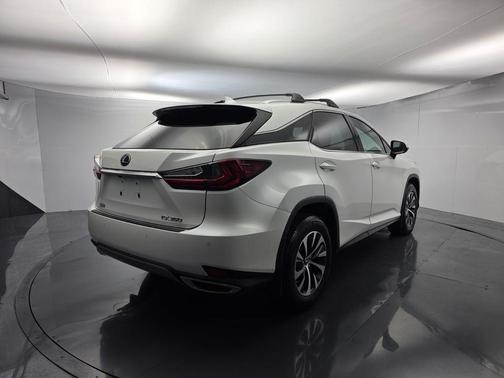 Eminent White Pearl 2022 Lexus RX 350 Base