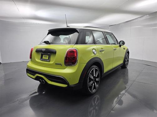 2023 MINI Hardtop Cooper S