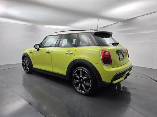 2023 MINI Hardtop Cooper S