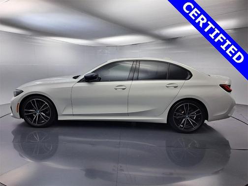 2022 BMW 330 i