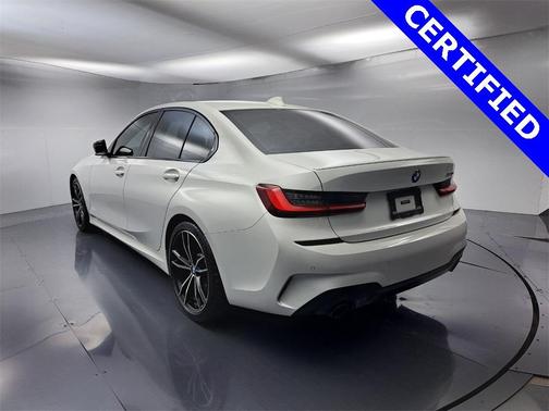 2022 BMW 330 i