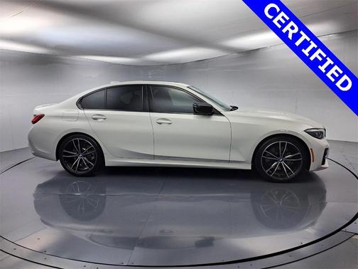 2022 BMW 330 i