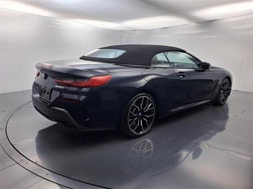 2025 BMW M850 i xDrive
