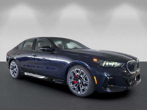 Carbon Black 2027 BMW 530 i