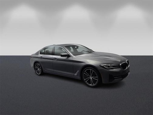 2023 BMW 530 i