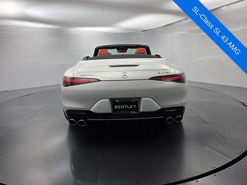MANUFAKTUR Moonlight White Metallic 2023 Mercedes-Benz AMG SL 43 Base