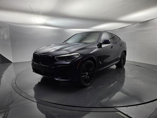 2023 BMW X6 M50i