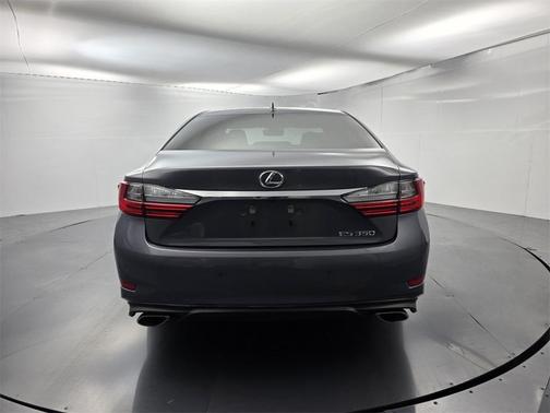 2018 Lexus ES 350 Base