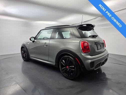Moonwalk Gray Metallic 2018 MINI Hardtop John Cooper Works