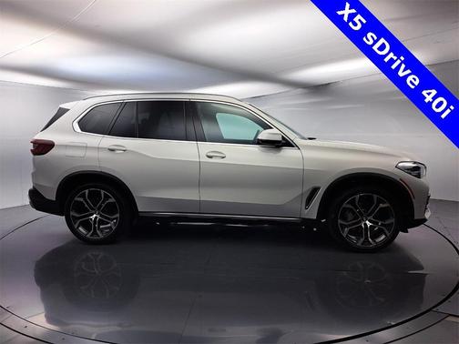 2023 BMW X5 sDrive40i