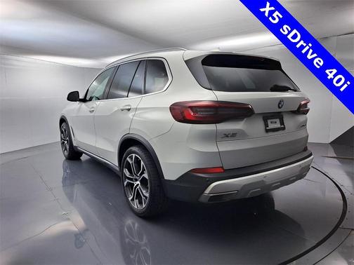 2023 BMW X5 sDrive40i