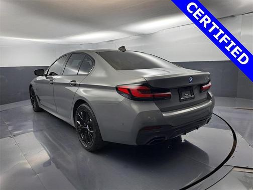 2022 BMW 530e 530e