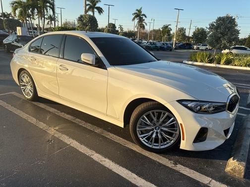 2023 BMW 330 i