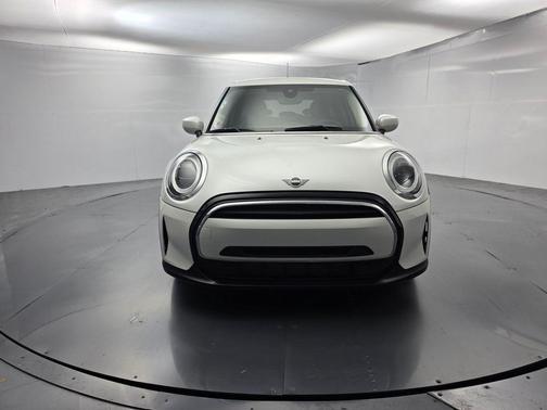 White Metallic 2024 MINI Hardtop Cooper