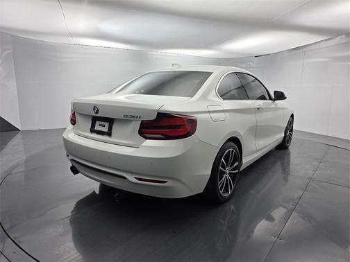 2020 BMW 230 i