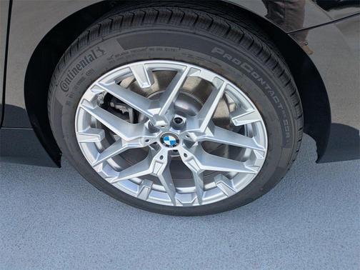 2025 BMW 330 i