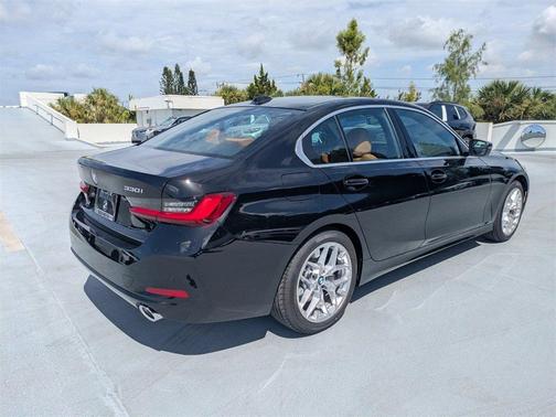 2025 BMW 330 i