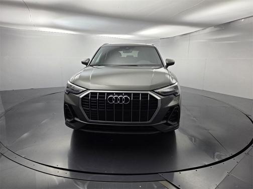 2022 Audi Q3 45 S line Premium