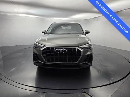 2022 Audi Q3 45 S line Premium