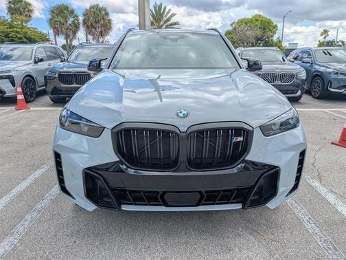 2026 BMW X5 M60i