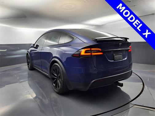 2022 Tesla Model X Base