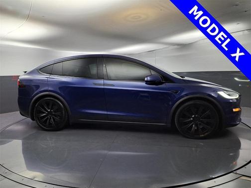 2022 Tesla Model X Base