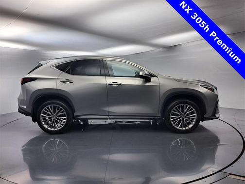 2022 Lexus NX 350h Premium