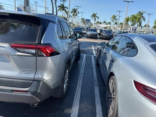 2021 Toyota RAV4 Limited