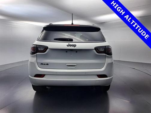 2022 Jeep Compass Altitude