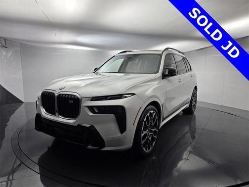 2024 BMW X7 M60i
