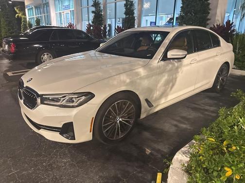 2022 BMW 540 i