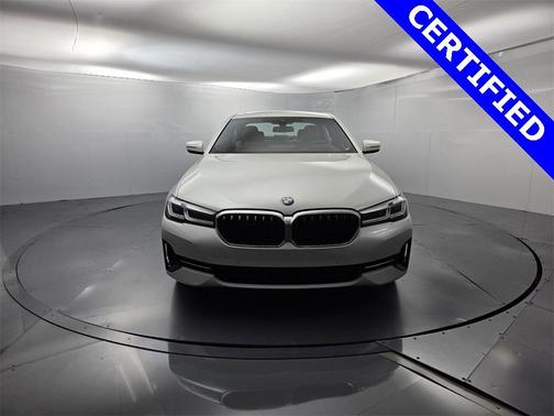 2022 BMW 540 i